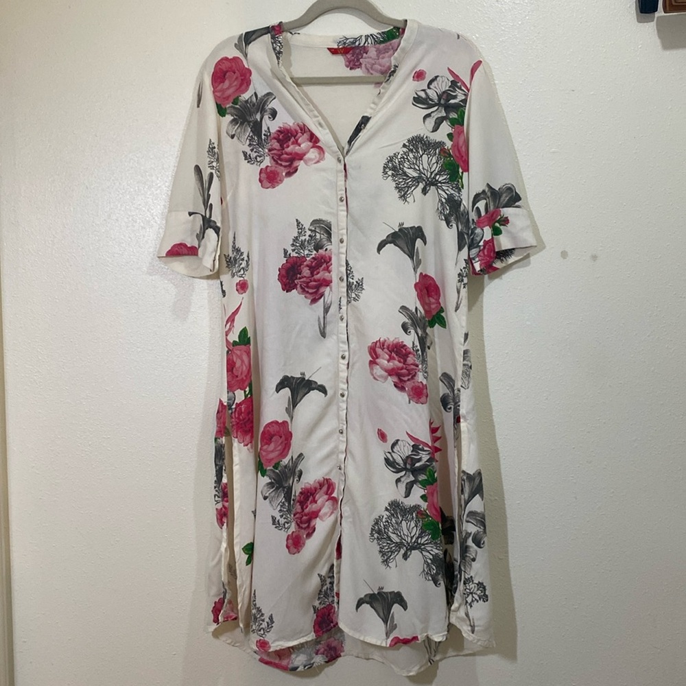 W for woman floral button up dress